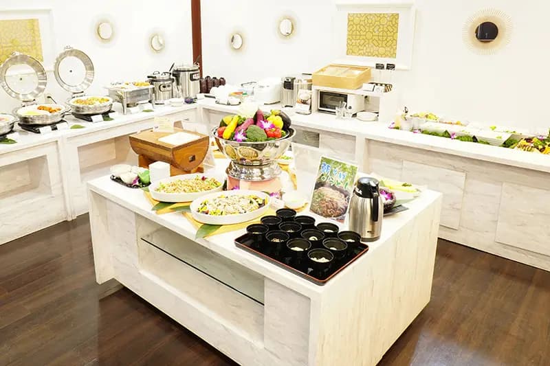 朝食ビュッフェ